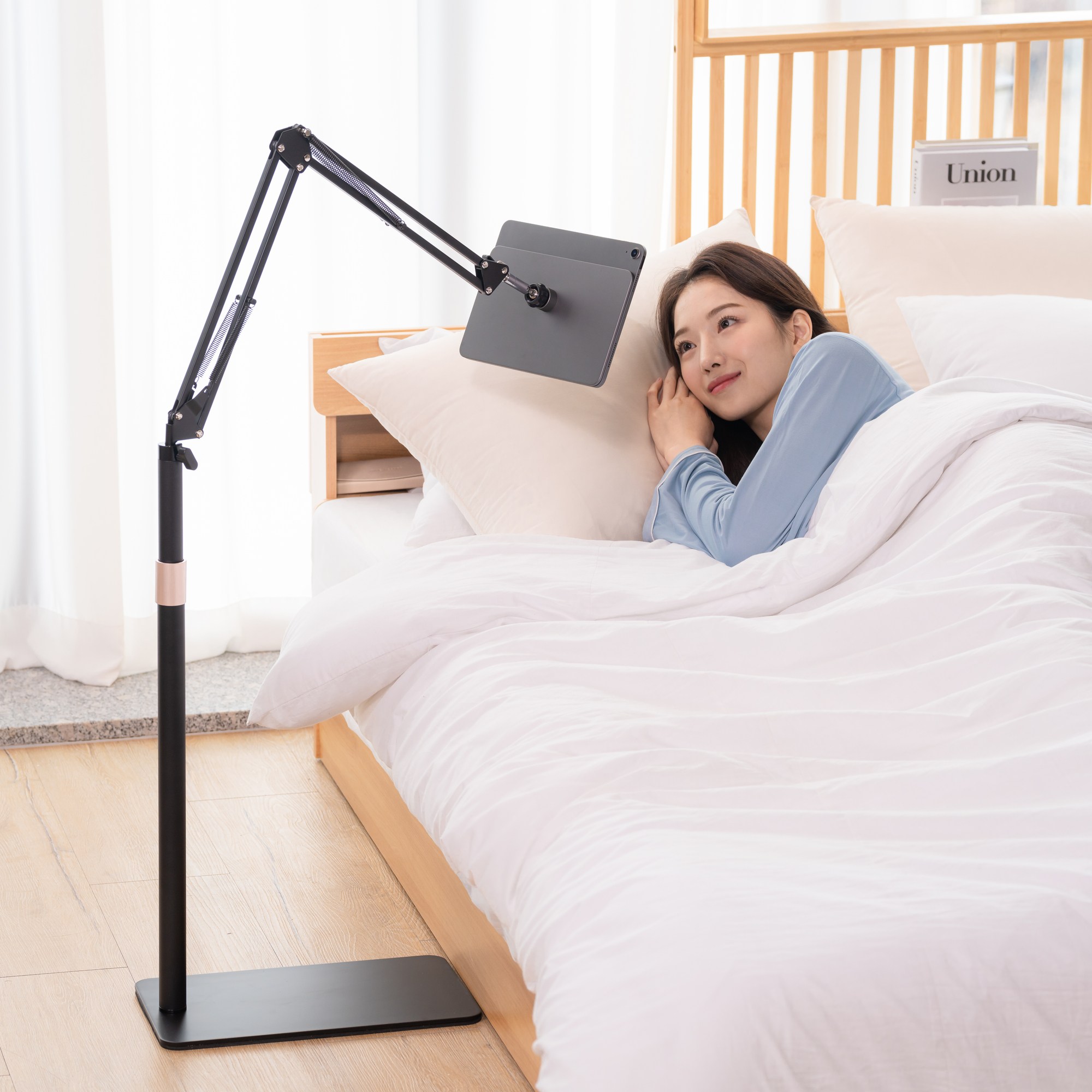 니케 Magcomfort 아이패드 마그네틱 거치대 스탠드, 1개, 블랙, 프로12.9 (3/4/5/6세대) 대표 이미지